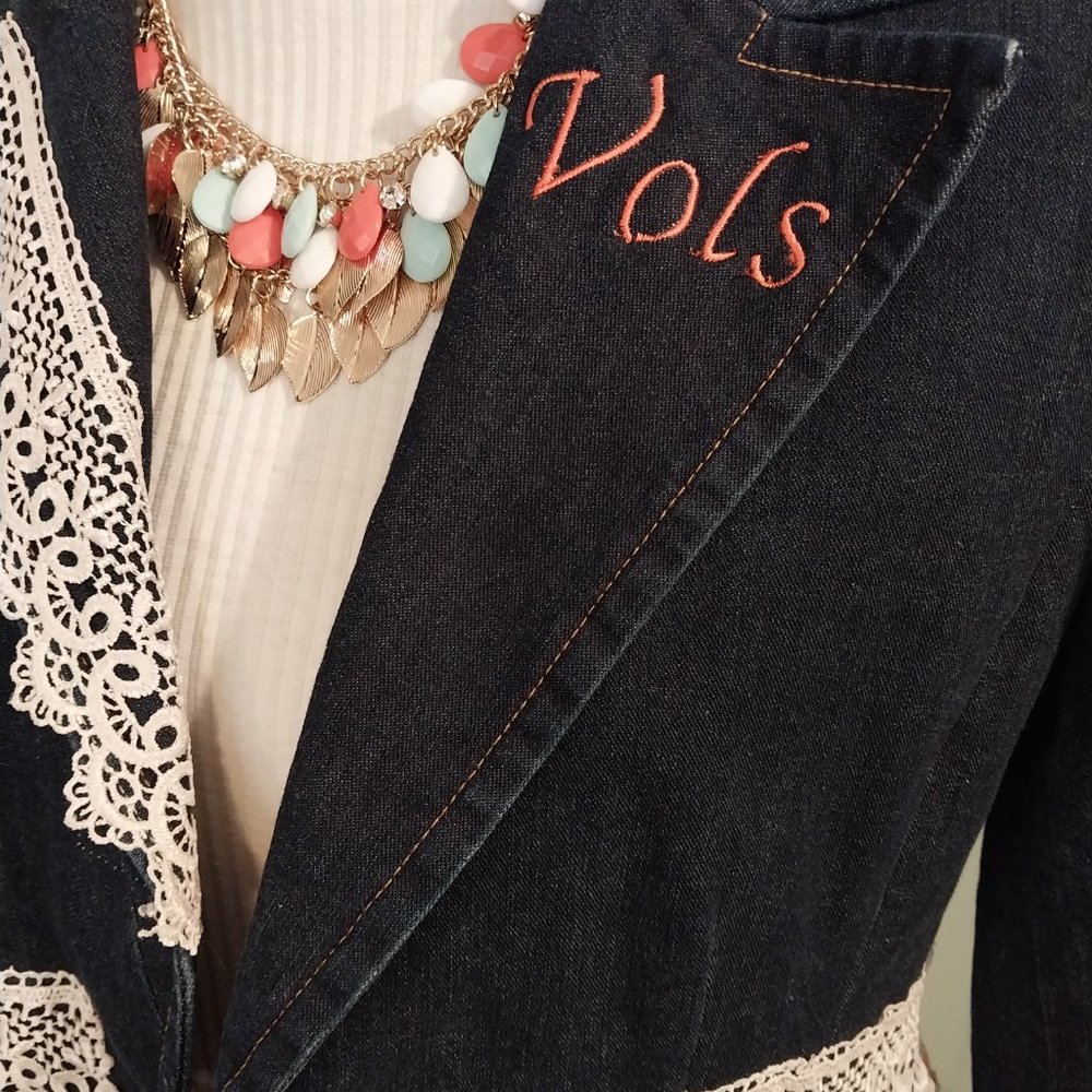 2572 Size Large Upcycled UT Vol's Tunic Jean Jacket - Picture 2 of 7
